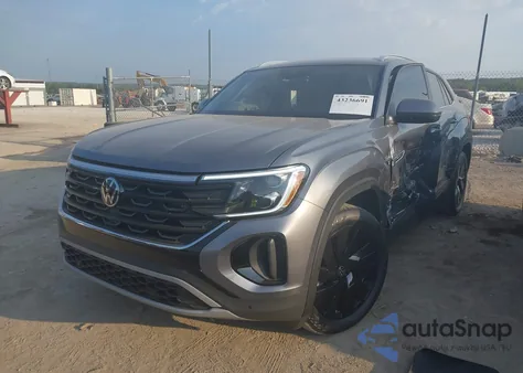 2024 Volkswagen Atlas Cross Sport 2.0T Se W/Technology z USA, uszkodzony, nr VIN 1V2KE2CA9RC262586